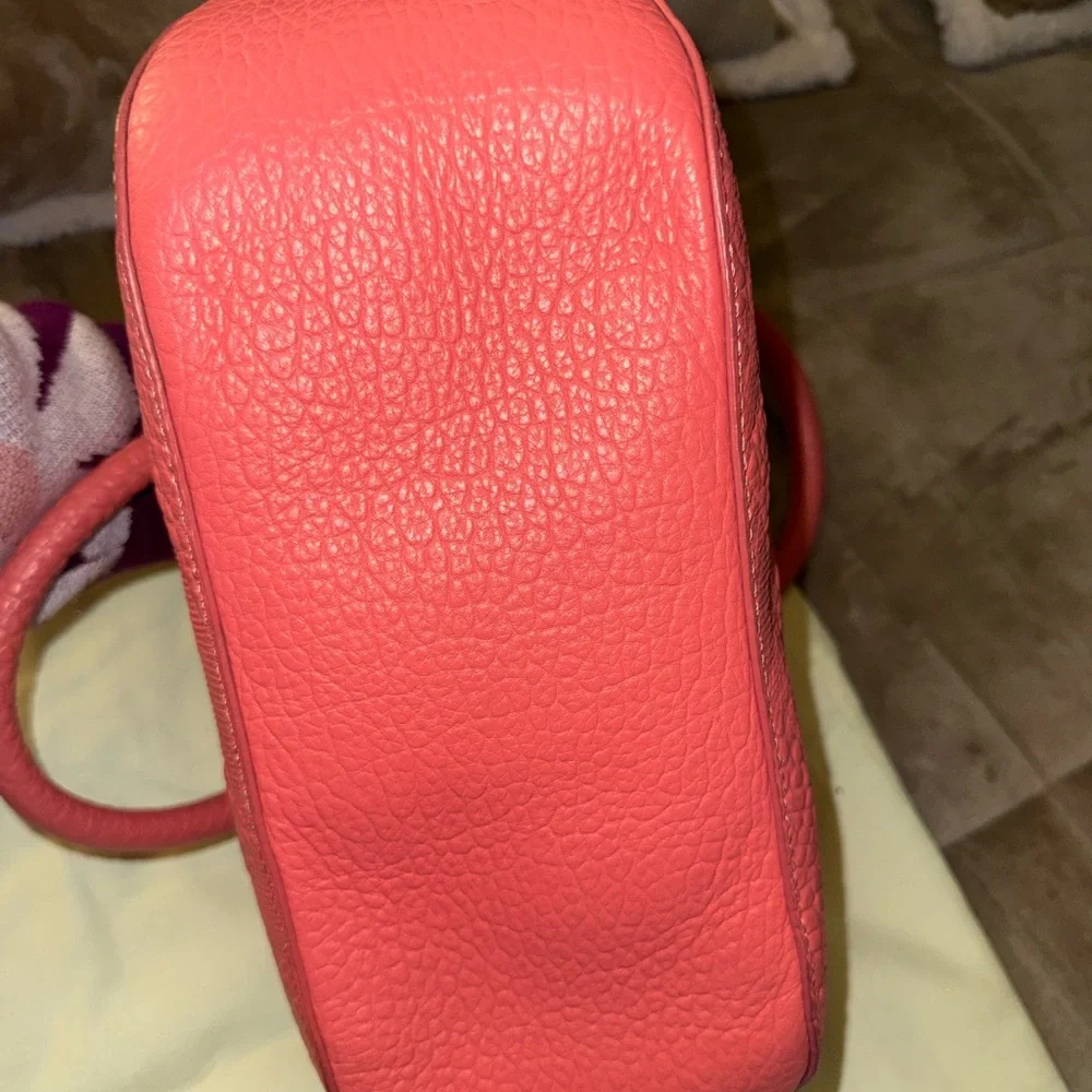 Burberry Coral Textured Satchel with Gold Accents - Picture 6 of 11